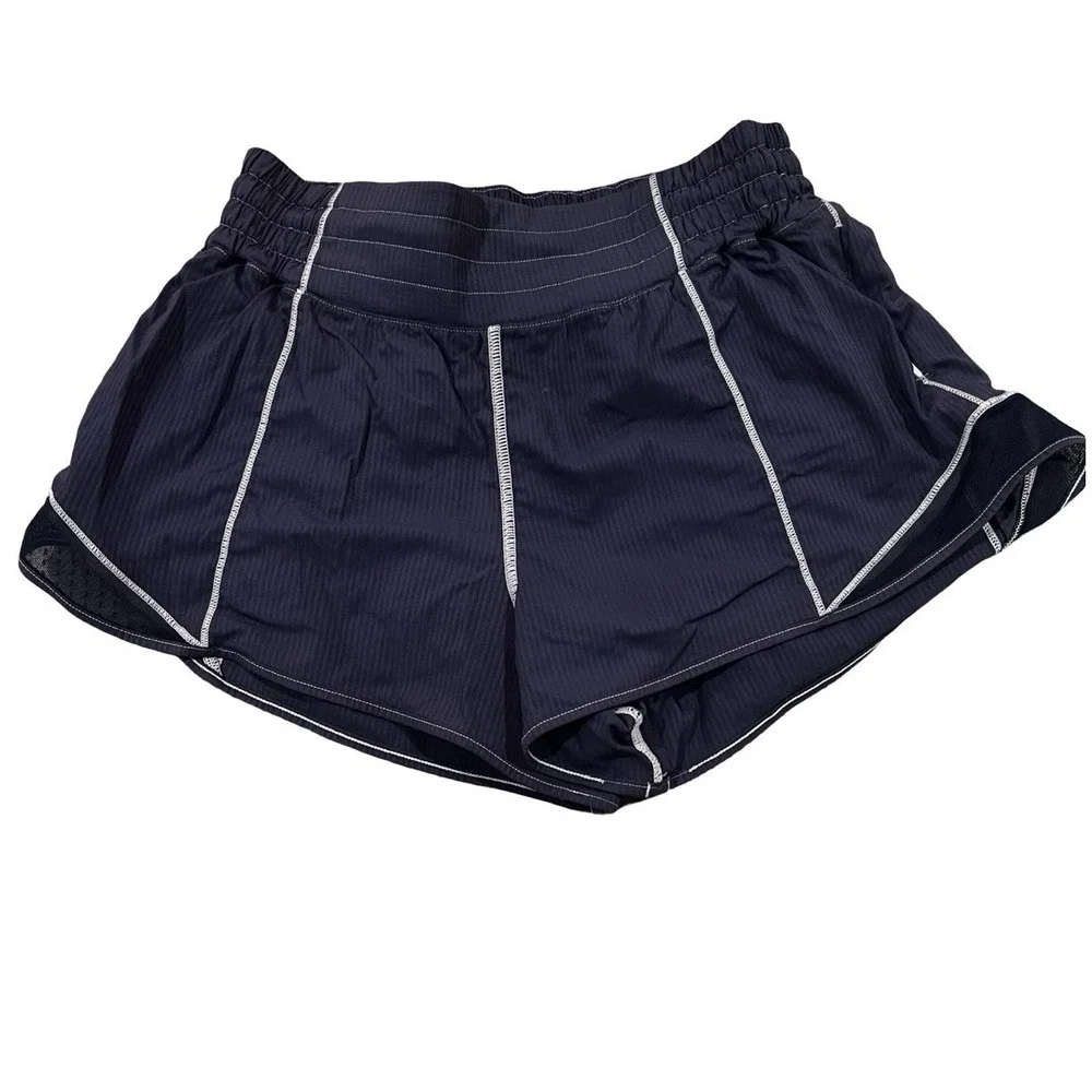 Lululemon Hotty-Hot Shorts Women's size 6